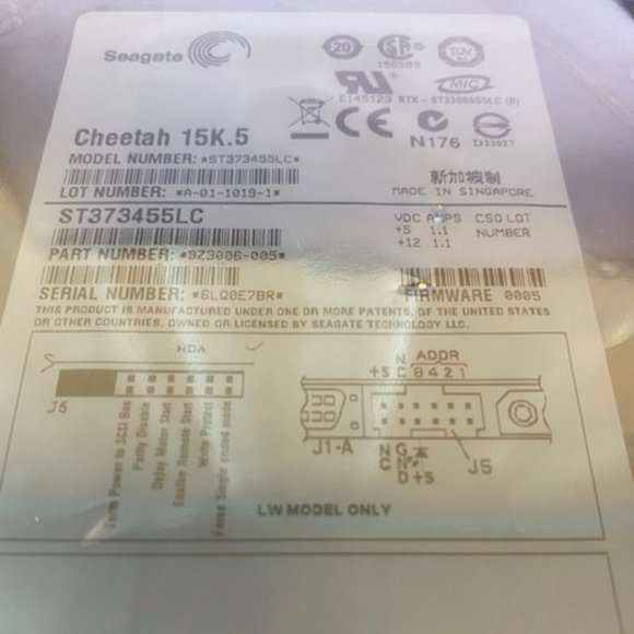ST373455LC, 3LQ,PN 9Z3006-002, FW 0003, Seagate 73.4G SCS 3.5 Hard Drive - Picture 1 of 4